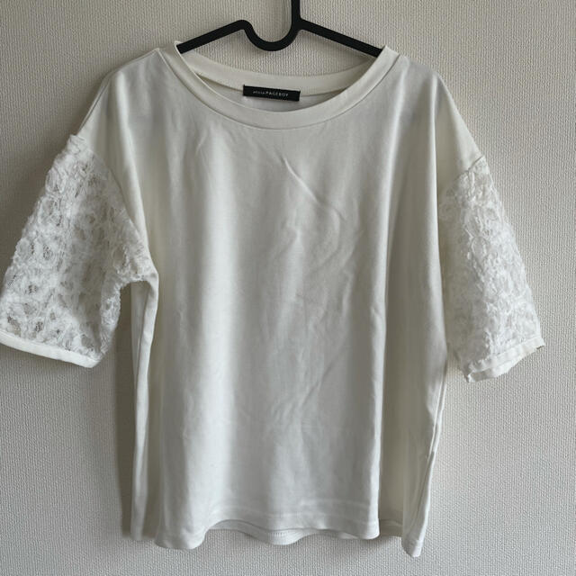PAGEBOY(ページボーイ)の袖レースTシャツ　白T｟値下げ｠ レディースのトップス(Tシャツ(半袖/袖なし))の商品写真