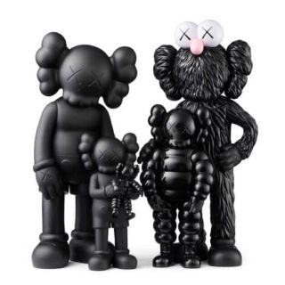 メディコムトイ(MEDICOM TOY)のKAWS FAMILY BLACK(キャラクターグッズ)