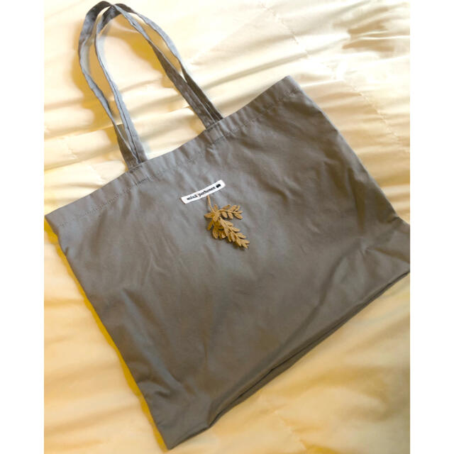 mina perhonen(ミナペルホネン)のミナペルホネン　ショッパー レディースのバッグ(トートバッグ)の商品写真