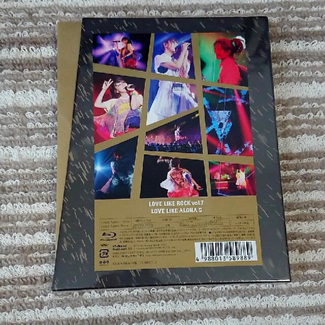 MXT様専用【新品・未開封】aiko ROCKとALOHA Blu-ray エンタメ/ホビーのDVD/ブルーレイ(ミュージック)の商品写真