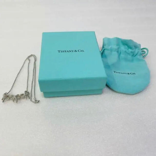 ケース販売 【美品】Tiffany ティファニー ネックレス 3連 リボン ネックレス 