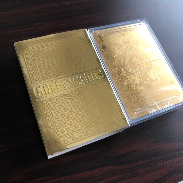 【希少】ゴールドトランプ ニューヨーク現代美術館 GOLDEN CARDS エンタメ/ホビーのテーブルゲーム/ホビー(トランプ/UNO)の商品写真
