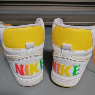 ナイキ(NIKE)のNIKEスニーカー(スニーカー)