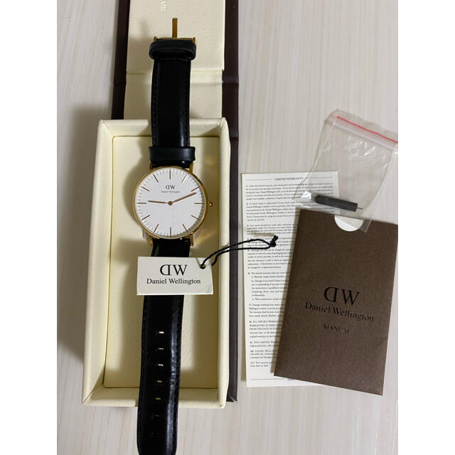 Daniel Wellington(ダニエルウェリントン)のダニエルウェリントン36mm黒アンティークゴールド レディースのファッション小物(腕時計)の商品写真