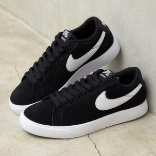 ナイキ(NIKE)のNIKEスニーカー　SBブレザー(スニーカー)