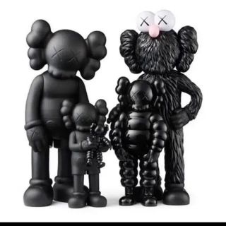 メディコムトイ(MEDICOM TOY)のKAWS TOKYO FAMILY BLACK(その他)