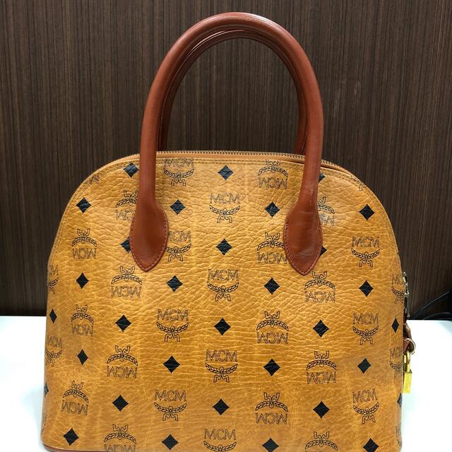 MCM(エムシーエム)のMCM ハンド　ショルダーバッグ レディースのバッグ(ショルダーバッグ)の商品写真