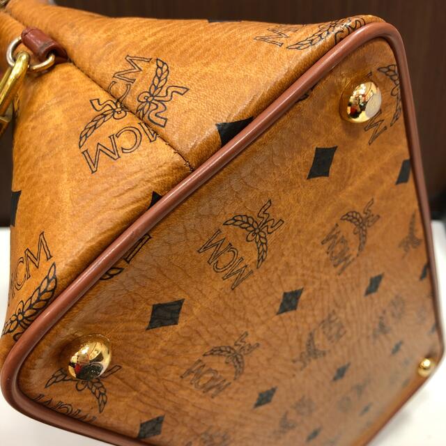 MCM(エムシーエム)のMCM ハンド　ショルダーバッグ レディースのバッグ(ショルダーバッグ)の商品写真