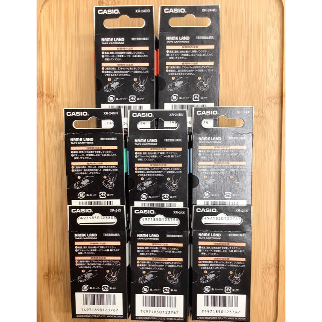 CASIO(カシオ)のHH様専用　ネームランド　テープ　24mm  8個セット インテリア/住まい/日用品の文房具(テープ/マスキングテープ)の商品写真