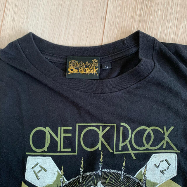 ONE OK ROCK(ワンオクロック)のワンオクTシャツ レディースのトップス(Tシャツ(半袖/袖なし))の商品写真