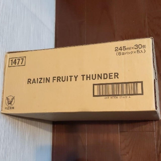 大正製薬(タイショウセイヤク)のエナジードリンク RAIZIN FRUITY THUNDER 食品/飲料/酒の飲料(その他)の商品写真