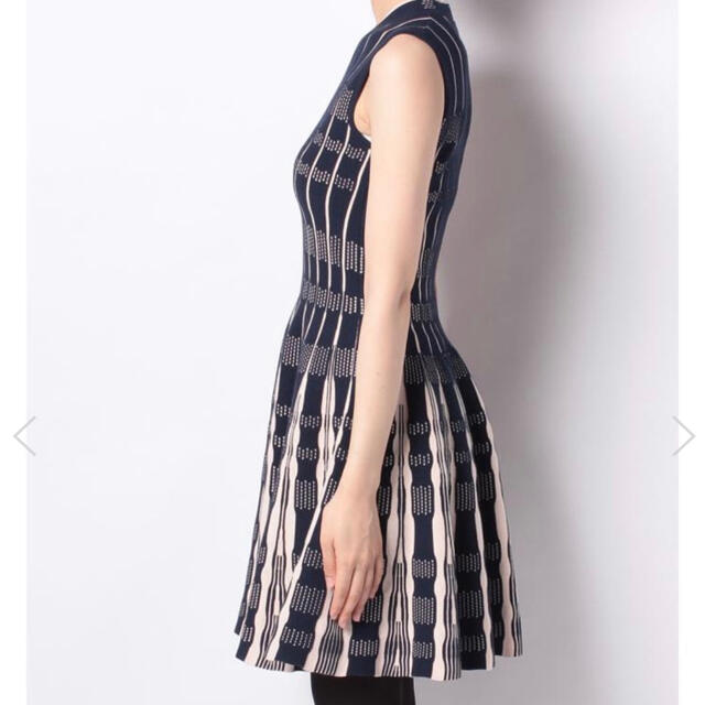 essence of ANAYI ANTONINO VALENTIワンピース | wellsprings.uk.net