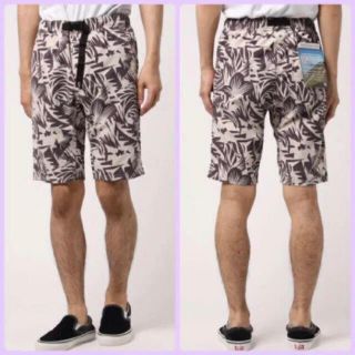 アウトドア(OUTDOOR)のアウトドア ボタニカル ショートパンツ オフホワイト M(ショートパンツ)