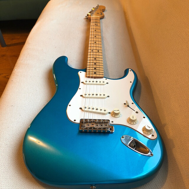 Fender(フェンダー)のFender Japan Stratocaster LPB  楽器のギター(エレキギター)の商品写真