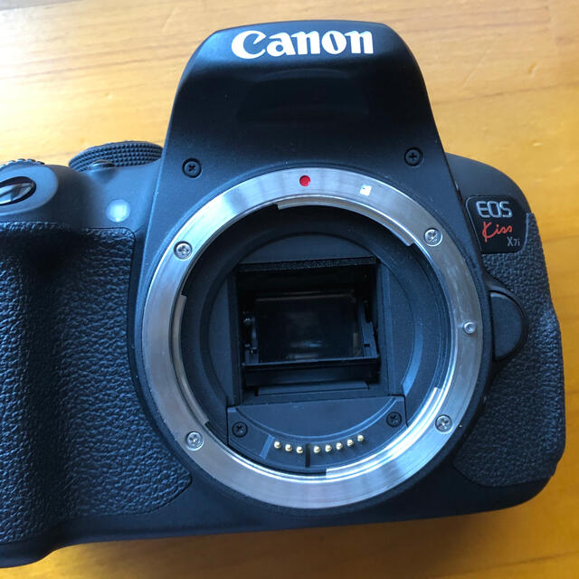 Canon EOS Kiss x7i  本体 3