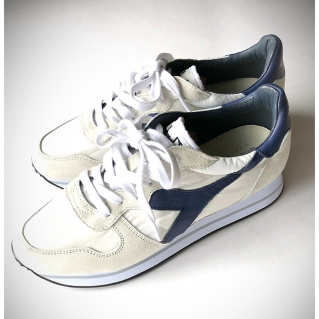 DIADORA(ディアドラ)の輸入シューズイタリアディアドラヘリテージサイズ41 メンズの靴/シューズ(スニーカー)の商品写真