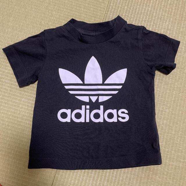 adidas(アディダス)のアディダスＴシャツ　80   キッズ/ベビー/マタニティのベビー服(~85cm)(Ｔシャツ)の商品写真