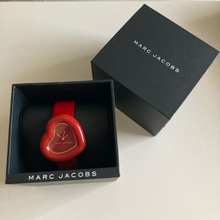 マークジェイコブス(MARC JACOBS)のマークジェイコブス 赤 THE HEART/ザ ハート レッド ストラップ (腕時計)