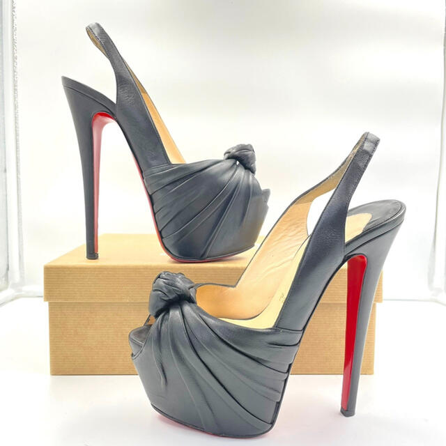 Christian Louboutin(クリスチャンルブタン)の【美品】クリスチャン ルブタン プラットフォーム ハイヒール パンプス 厚底 レディースの靴/シューズ(ハイヒール/パンプス)の商品写真