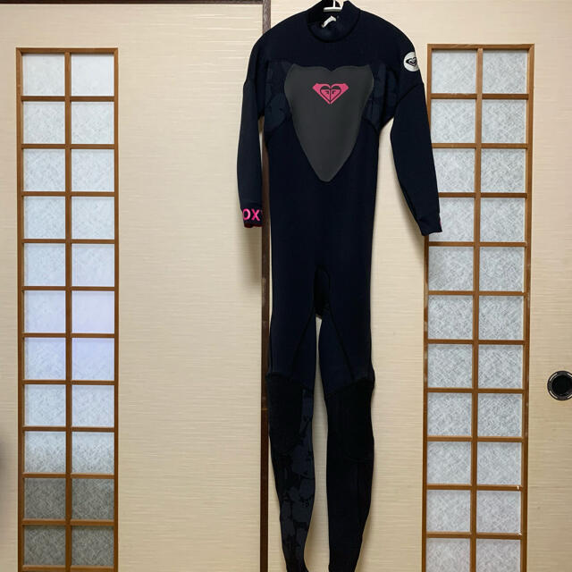 送料サービス ロキシー ウェットスーツ S-Mサイズ - www