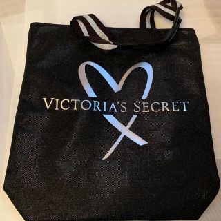 ヴィクトリアズシークレット(Victoria's Secret)のVictoria’s Secret シルバー　トートバッグ(トートバッグ)