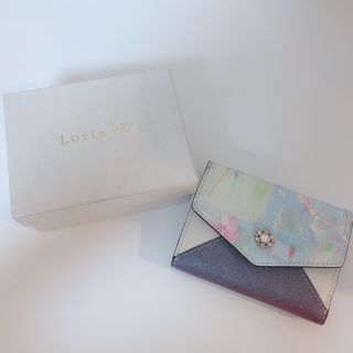 ヨンドシー(4℃)のluria 4°c  ルリア 4℃ 財布　折り財布　ミニ財布　花柄　水彩　(折り財布)