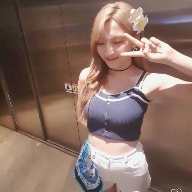 dholic(ディーホリック)の韓国アイドル着用 ビスチェキャミソール レディースのトップス(キャミソール)の商品写真