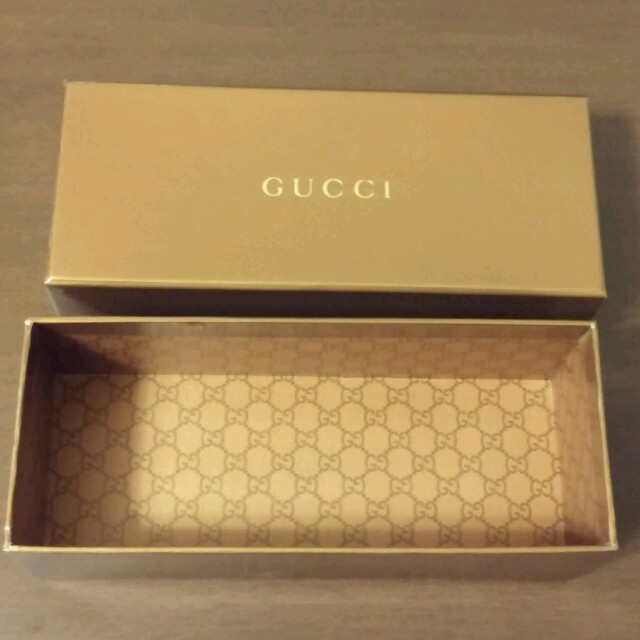 Gucci(グッチ)のGUCCI メガネケース メンズのファッション小物(サングラス/メガネ)の商品写真