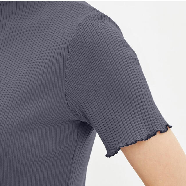 GU(ジーユー)のXLサイズ　ブルー　リブメローコンパクトT (半袖) レディースのトップス(Tシャツ(半袖/袖なし))の商品写真