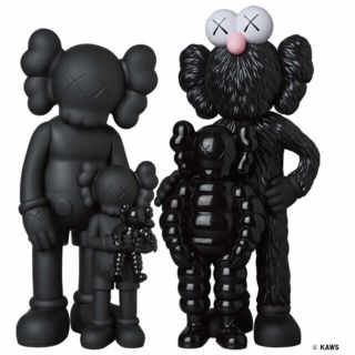 メディコムトイ(MEDICOM TOY)のKAWS FAMILY BLACK (ぬいぐるみ)