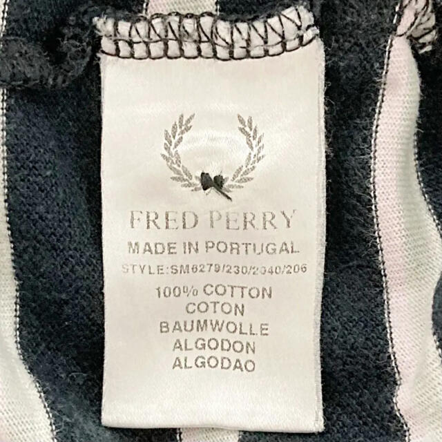 FRED PERRY(フレッドペリー)の【人気】FRED PERRY　フレッドペリー　ポロシャツ　ボーダー　メンズ メンズのトップス(ポロシャツ)の商品写真