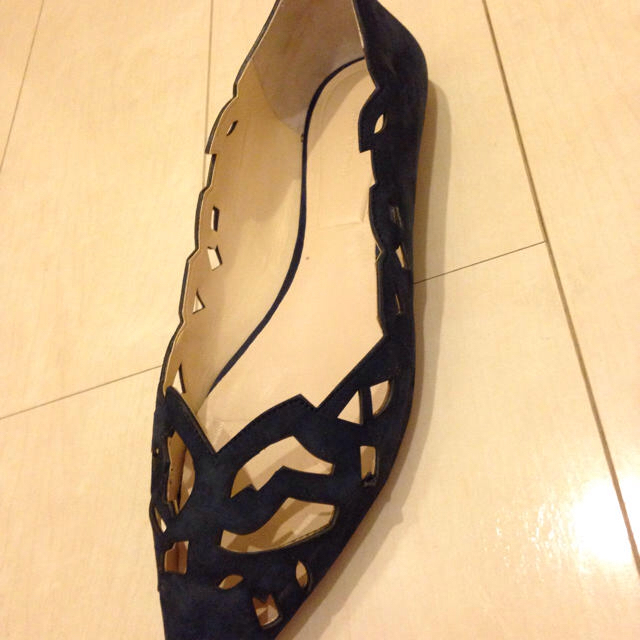 ZARA(ザラ)のローヒールスウェード レディースの靴/シューズ(ハイヒール/パンプス)の商品写真