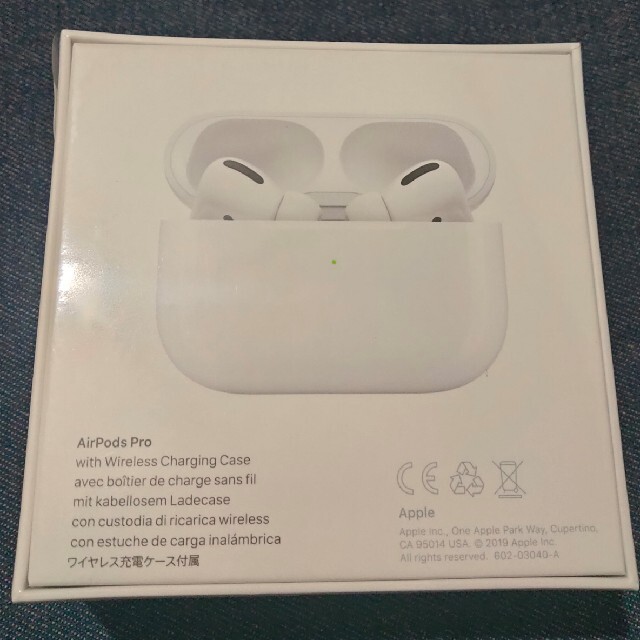 Apple AirPods Pro MWP22J/A アップル エアポッズプロ