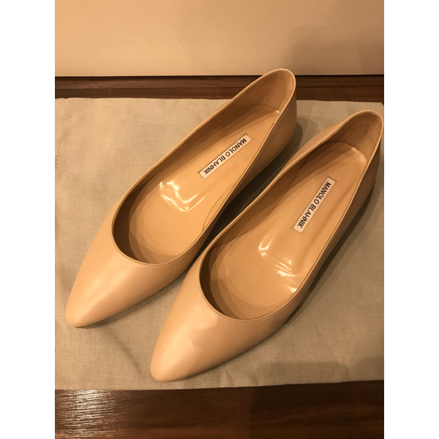 MANOLO BLAHNIK(マノロブラニク)のmanolo blahnik  マノロブラニク　フラット BB FLAT レディースの靴/シューズ(ローファー/革靴)の商品写真