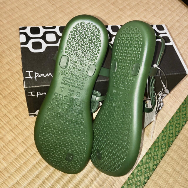新品 未使用 I panema ノットサンダル 23cm グリーン 緑 レディースの靴/シューズ(サンダル)の商品写真