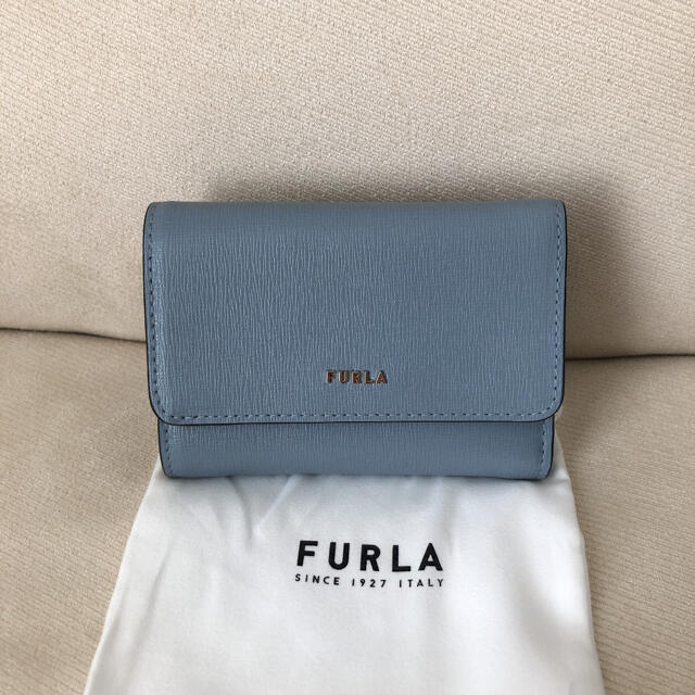 Furla(フルラ)の付属品全てあり新品★FURLA 定価28,600円 バビロン ブルーベージュ レディースのファッション小物(財布)の商品写真