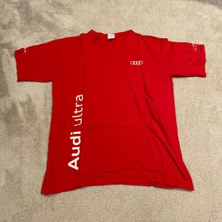 アウディ(AUDI)のaudi アウディ　赤　tシャツ 半袖　f1 レース(Tシャツ/カットソー(半袖/袖なし))