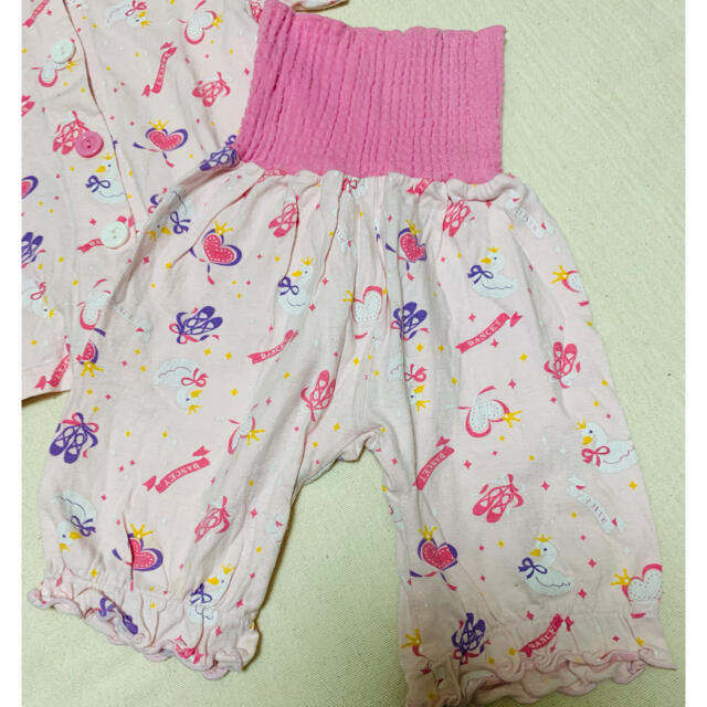 腹巻付き パジャマ 95 キッズ/ベビー/マタニティのキッズ服女の子用(90cm~)(パジャマ)の商品写真