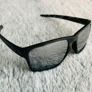 オークリー(Oakley)のオークリー　サングラス　偏光　ミラーレンズ(サングラス/メガネ)