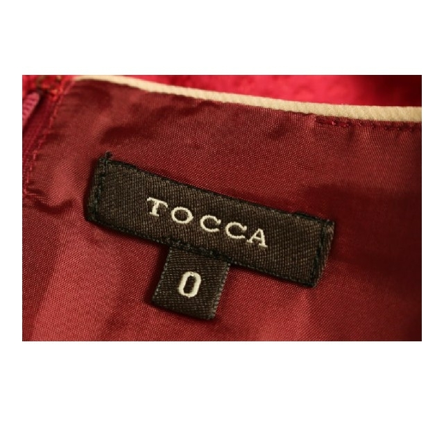 TOCCA(トッカ)のTOCCAトッカ☆ワンピース 赤 レッド レディースのワンピース(ひざ丈ワンピース)の商品写真