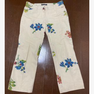 DOLCE&GABBANA(クロップドパンツ)のフリマアイテム一覧 DOLCE&GABBANA(クロップドパンツ)のフリマアイテム一覧