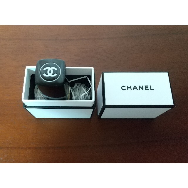 CHANEL(シャネル)のyuu様専用 CHANEL シャネル ルージュ ココ ボーム コスメ/美容のスキンケア/基礎化粧品(リップケア/リップクリーム)の商品写真