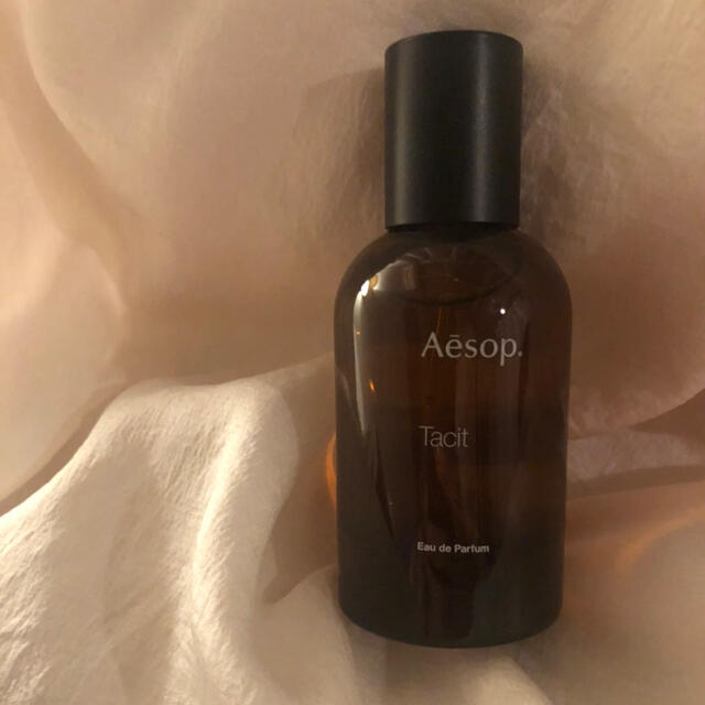 Aesop(イソップ)のAesop☆Tacit（タシット）香水 コスメ/美容の香水(ユニセックス)の商品写真