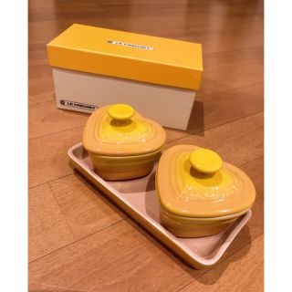 ルクルーゼ(LE CREUSET)のル・クルーゼ プチ・ラムカン・ダムール・セット(食器)