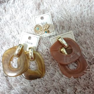 スリーコインズ(3COINS)のスリコ 3coins ピアス 3セット(その他)