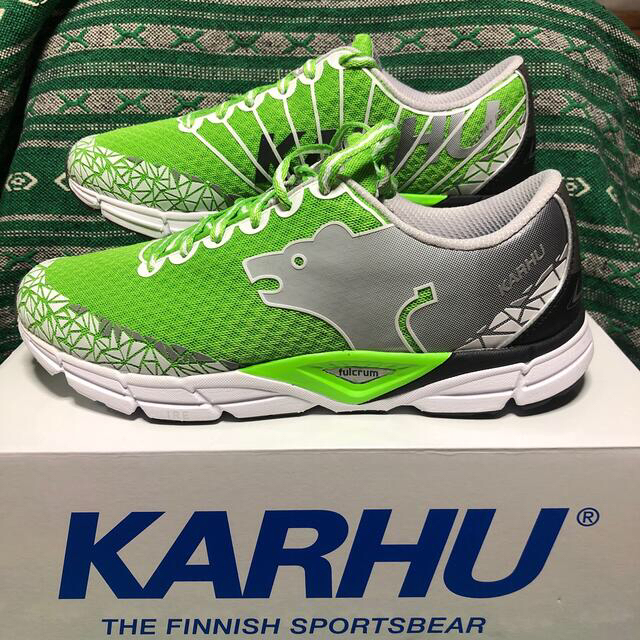 KARHU(カルフ)の未使用 KARHU Men Flow 6 IRE 27cm ランニング カルフ メンズの靴/シューズ(スニーカー)の商品写真