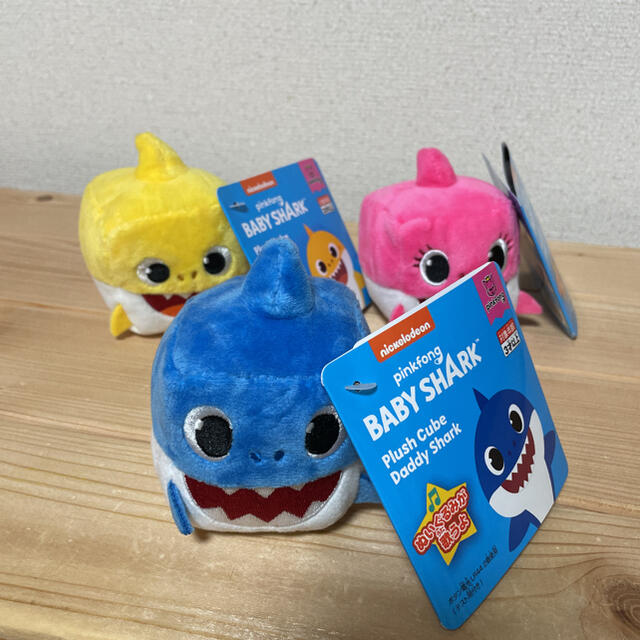 ベイビーシャーク　Plush Cube　メロディーキューブ