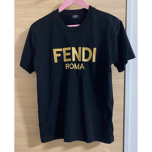 トップス着丈66cm【極美品】FENDI ロゴ　Tシャツ　ブラック