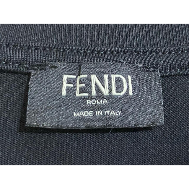 FENDI(フェンディ)の着丈66cm【極美品】FENDI ロゴ　Tシャツ　ブラック メンズのトップス(Tシャツ/カットソー(半袖/袖なし))の商品写真