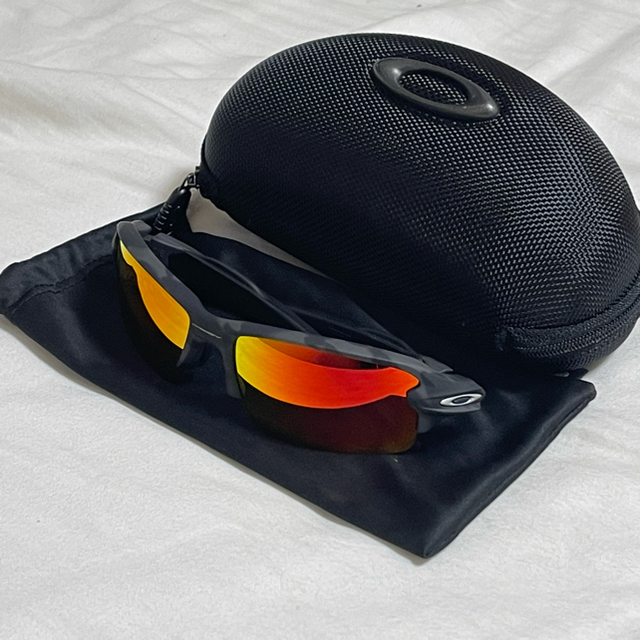 Oakley(オークリー)のオークリーサングラス メンズのファッション小物(サングラス/メガネ)の商品写真